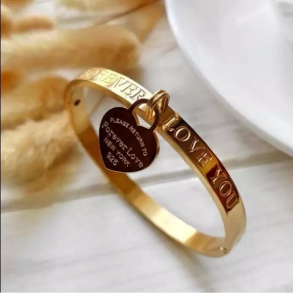 Jewelry - 18k Yellow Gold Over Stainless Steel High-Polished "Love You Forever" Bangle!